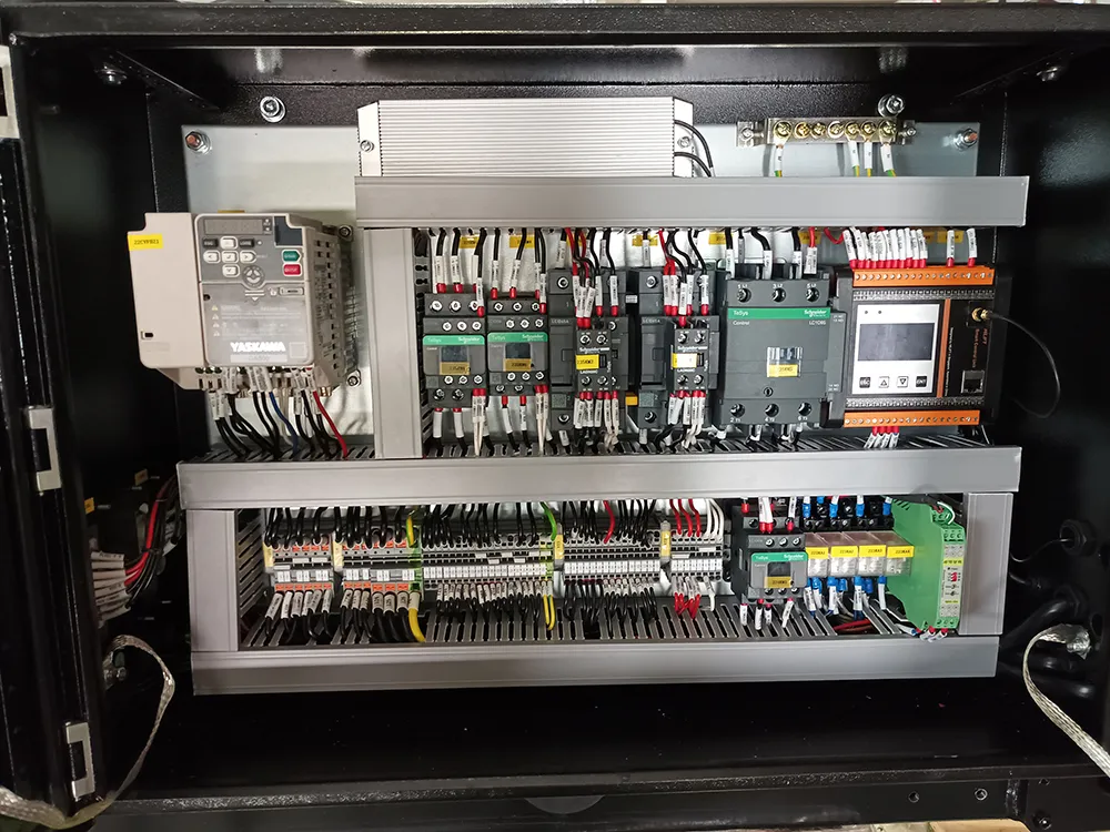 Protección De Equipos Eléctricos De Grúa